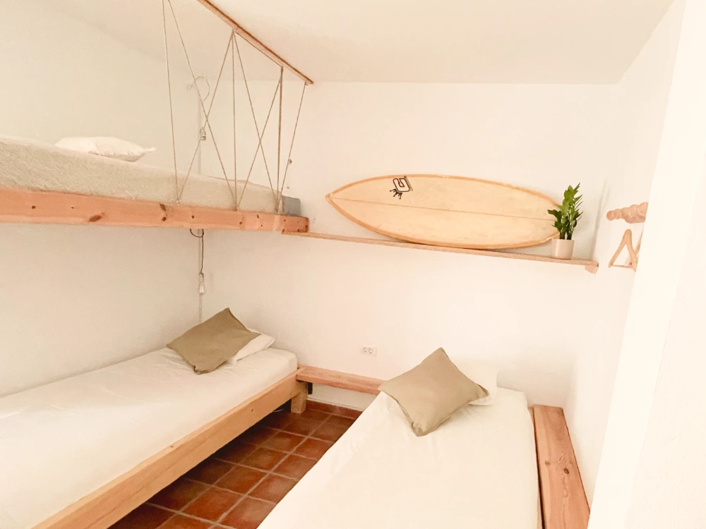 Dorm Tenerife Surf Camp