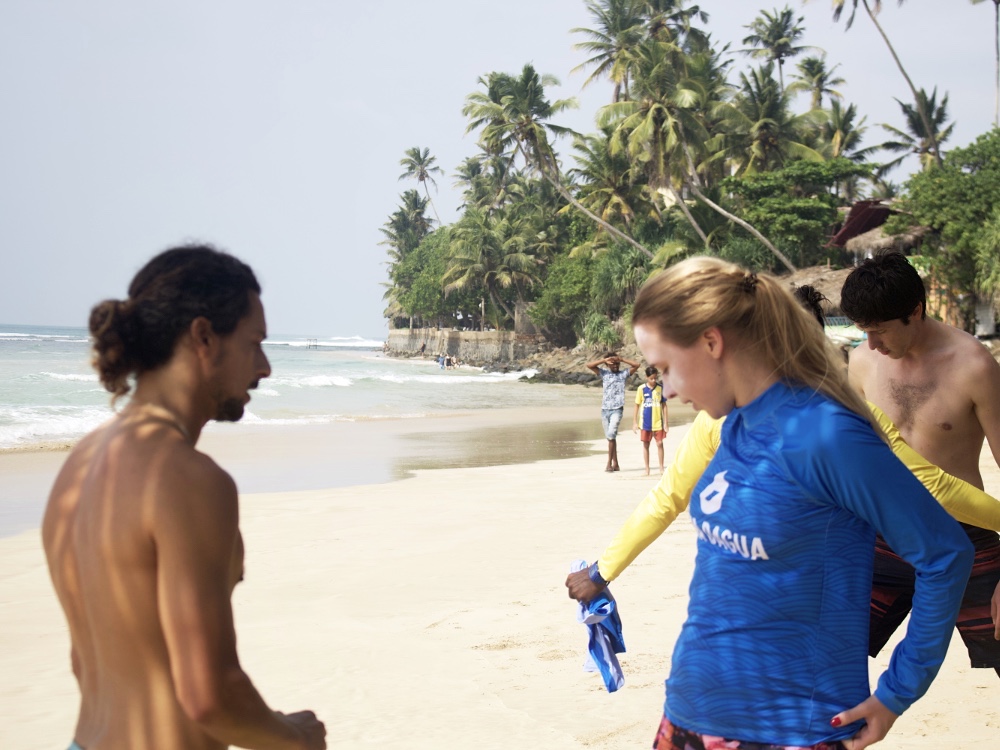 Surf Guiding from the surf camp in Sri Lanka